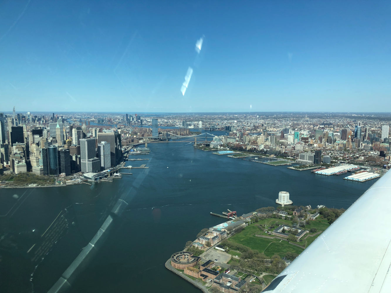 Governor-s-Island-Tip-of-Manhattan-Brooklyn-Bridge-from-1100MSL