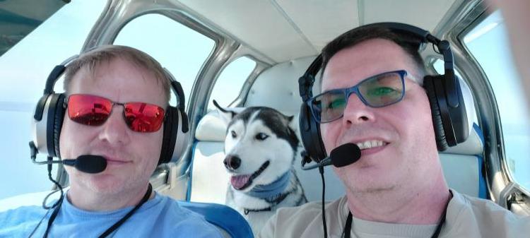 Group-Flight-Deck-Selfie