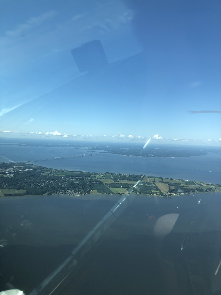 Descent-to-Bay-Bridge-Airport