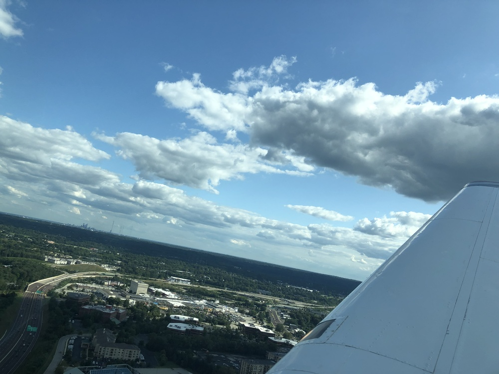 Turning-final-runway-6-at-Wing-s-Field-The-curve