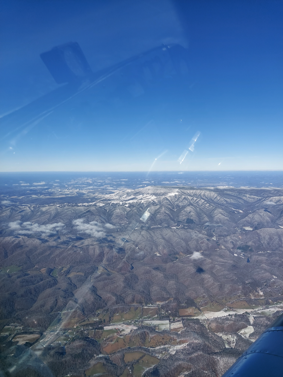 Flying-over-the-Blue-Ridge-Mountains
