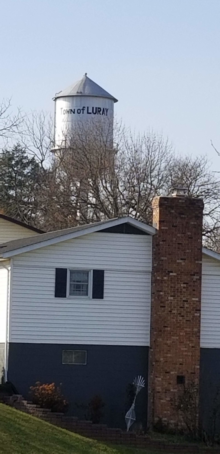 Luray-Water-Tower-Town-of-Luray-Virginia-