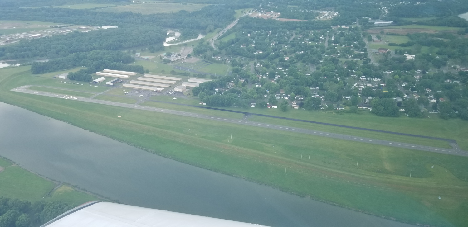 Cross-Wind-Runway-8-Moraine-Brad-Piloting-