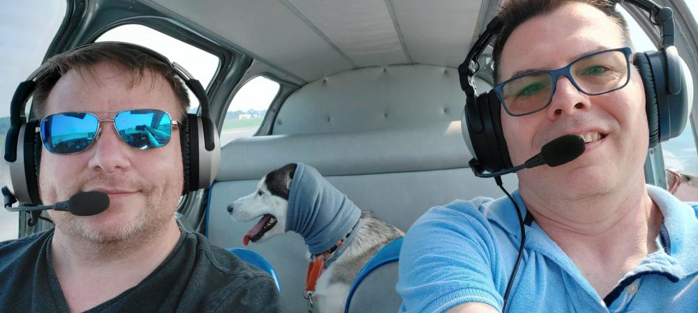 Selfie-before-take-off-from-KLNS-going-to-lunch-at