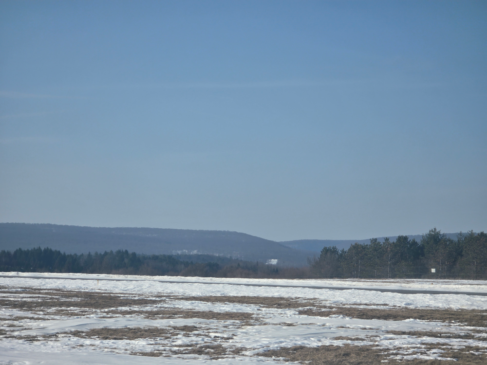 Drop-off-on-the-northeast-side-of-runway-30