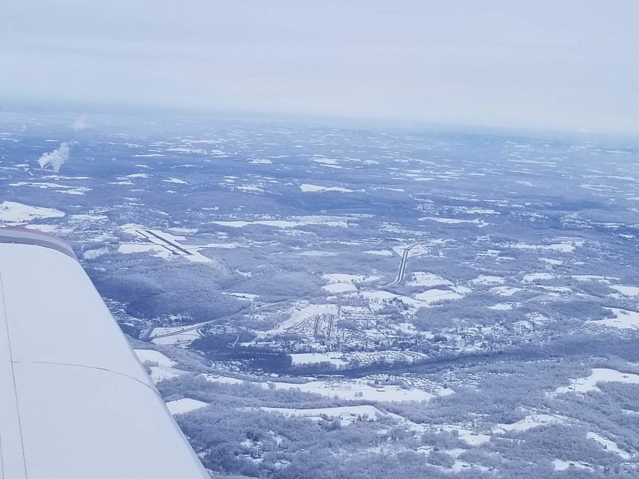 Airport-spotting-in-the-snow-is-easy-Maryland