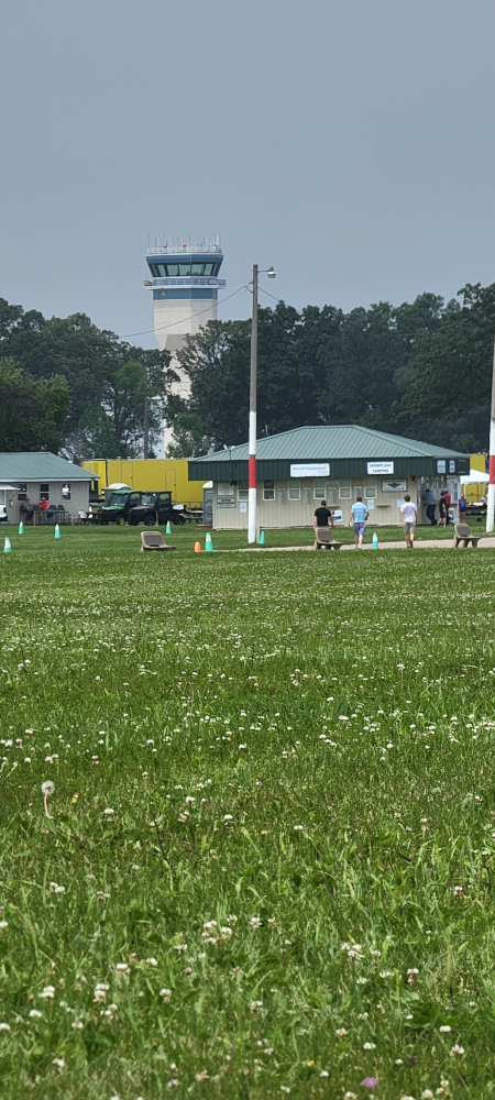 Looking-far-across-the-field-to-the-EAA-Registration-Building