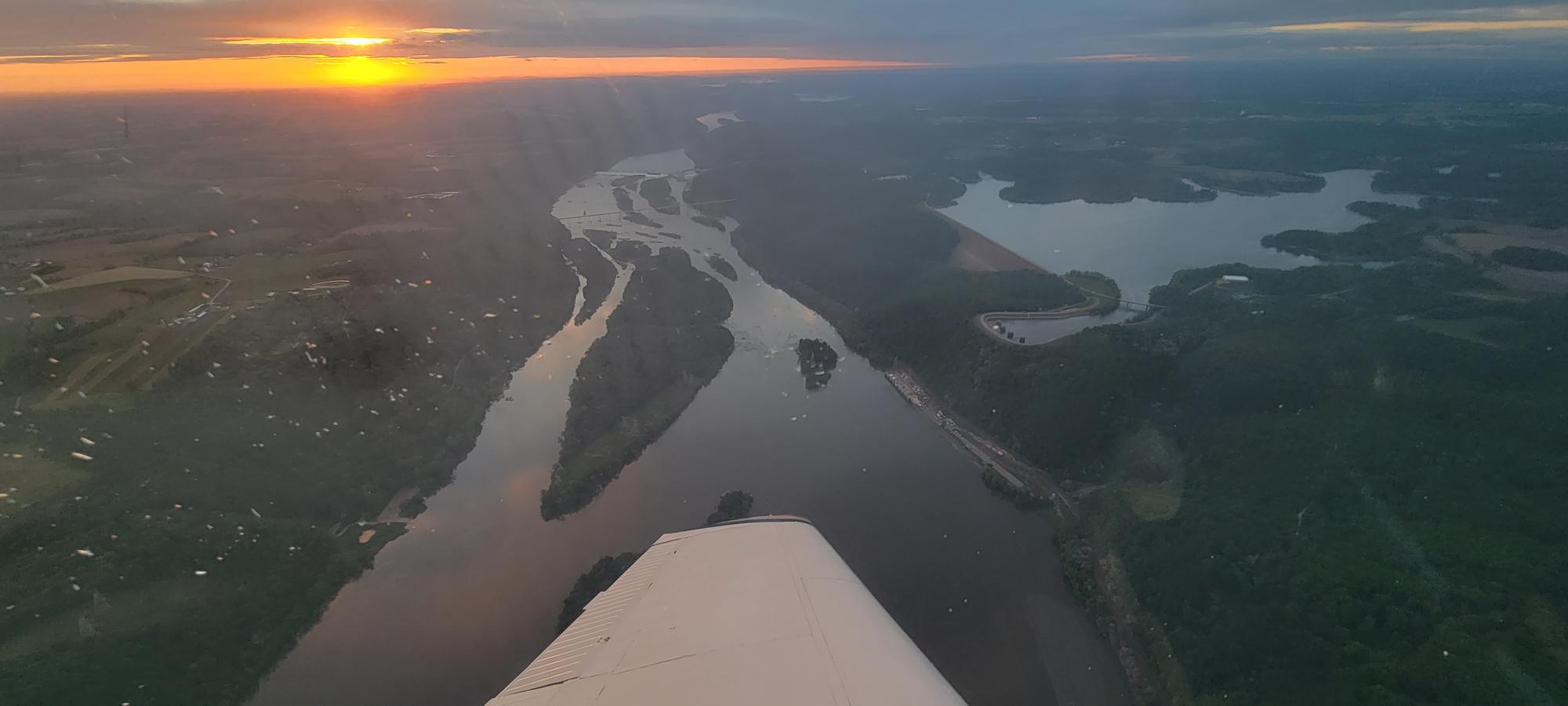 Sunset-flight-around-Lancaster-PA-over-the-Susquehanna-River-near
