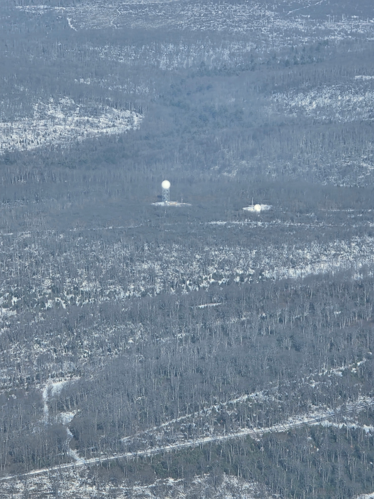 A-cool-view-of-a-radar-system-weather-in-the